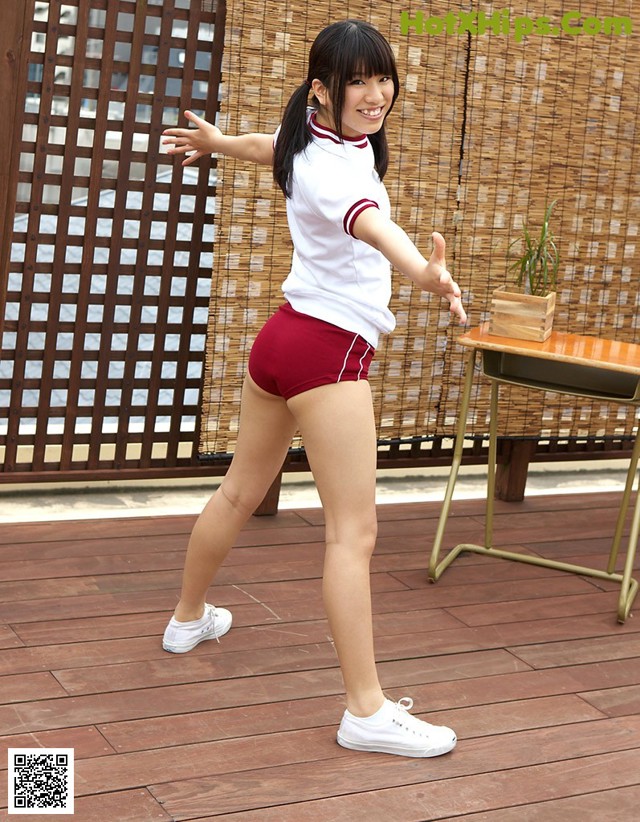 Sae Jyouno - Lucy Brazers Handjob No.0f9cba